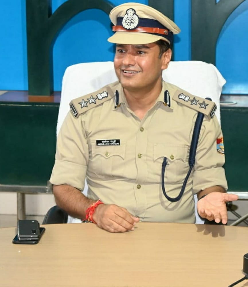 dehradun news: Now traffic will not stop for more than 10 minutes for VIP