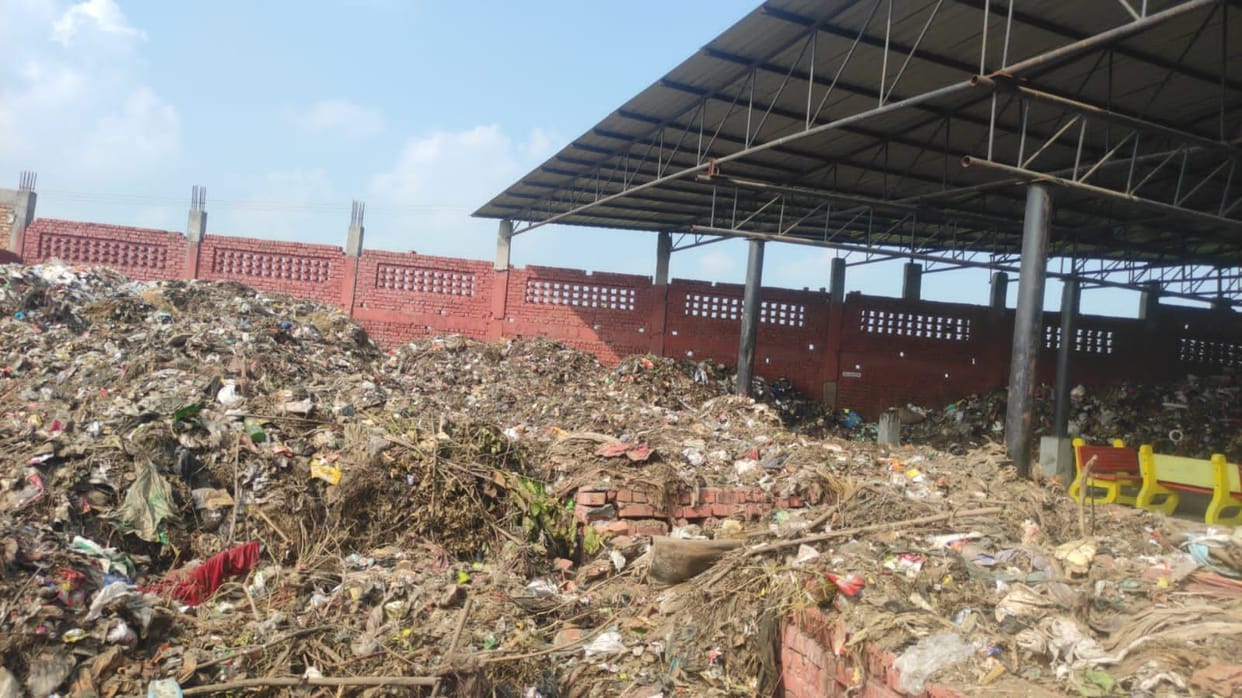 Three crores spent wasted, a pile of garbage in the dumping ground