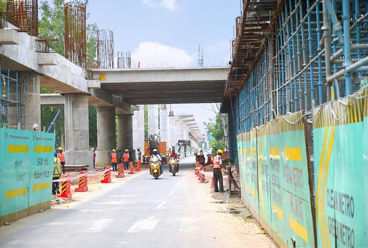 Agra Metro Project Of Ten Months Construction Of Pillar