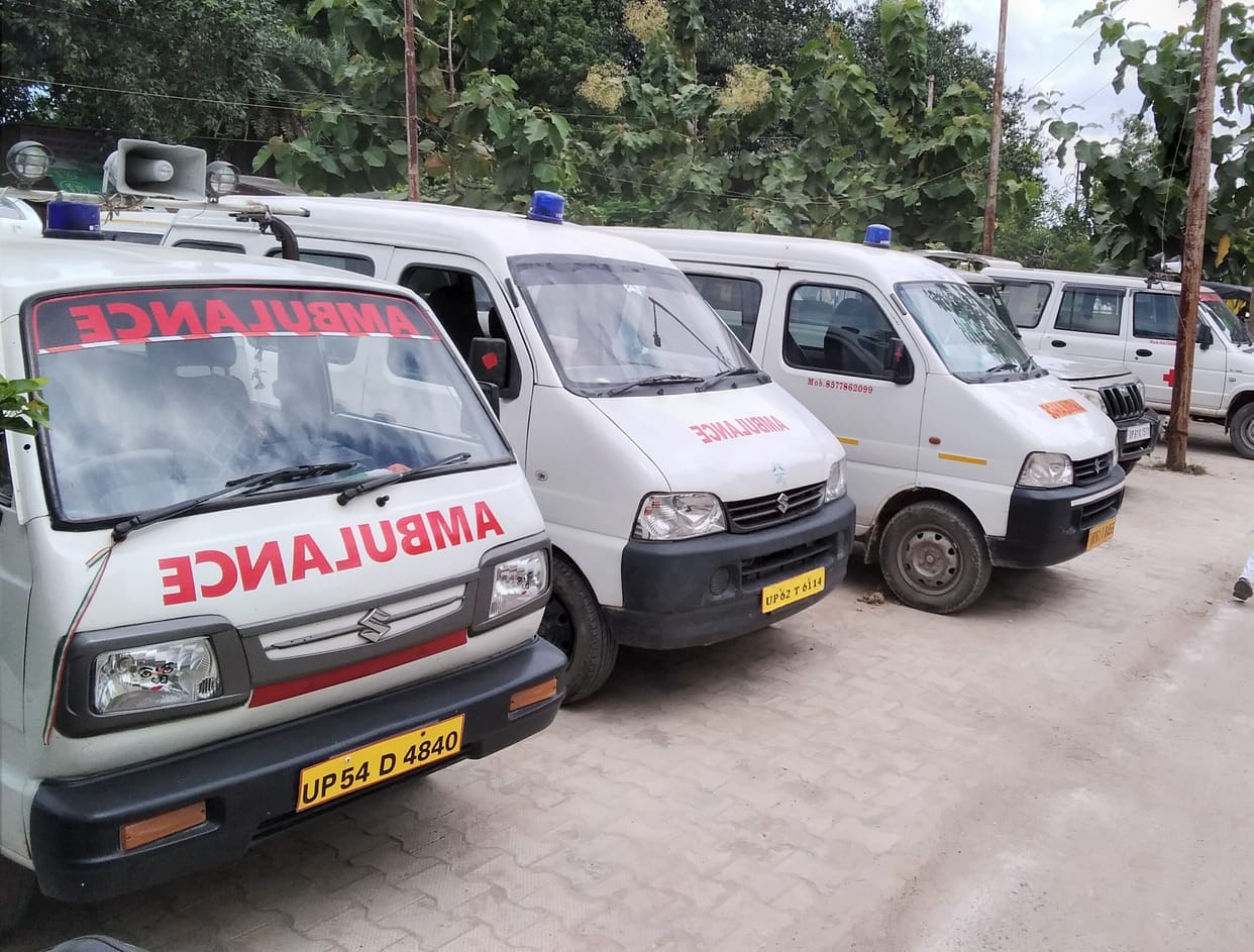 Private ambulances captured in district hospital