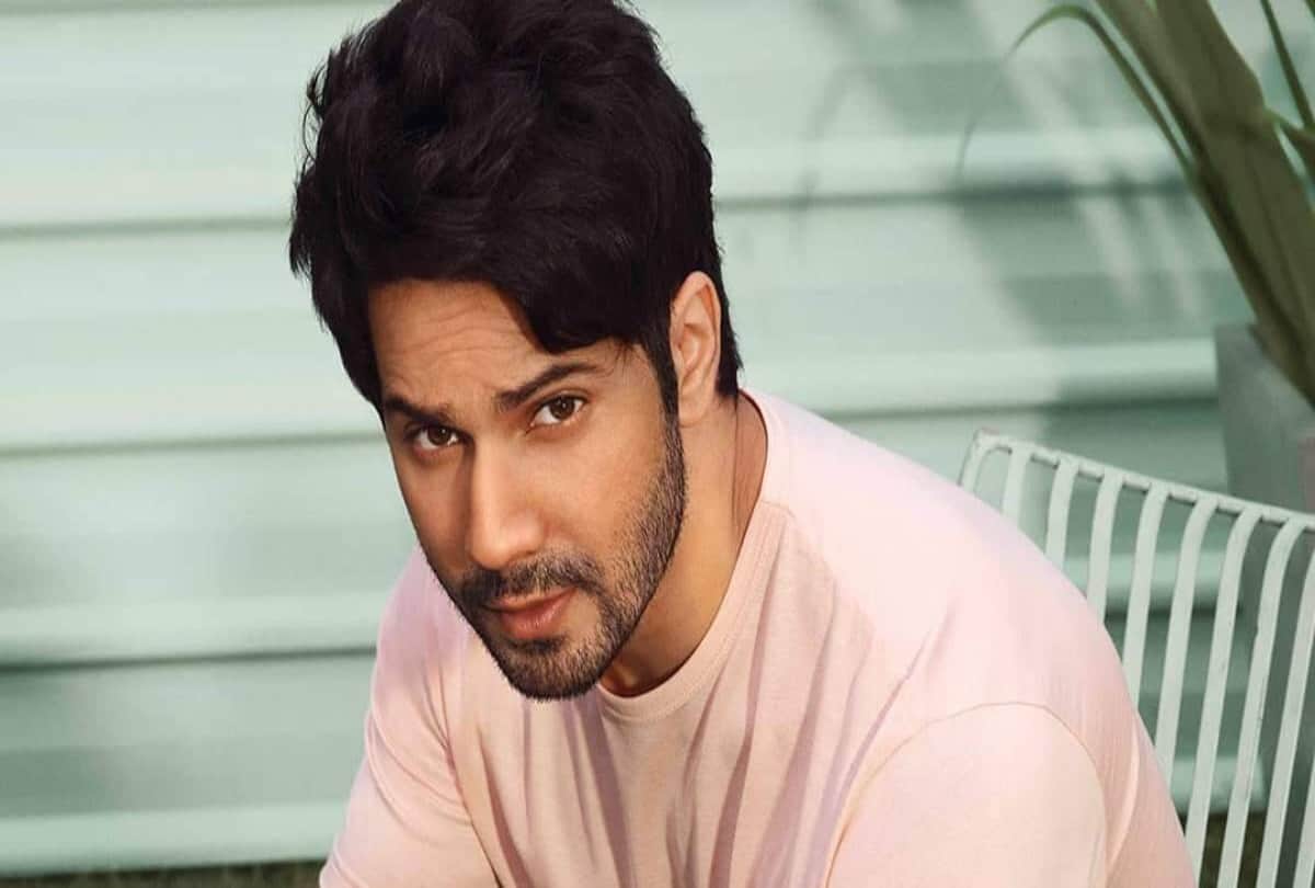 varun dhawan revealed that he slapped by his brother rohit after caught with girl into the room alone