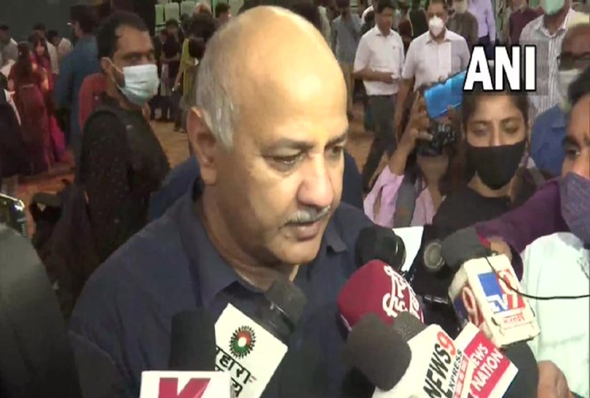Manish Sisodia on reopening of schools for classes 6-8 decision will be taken in meeting of DDMA 