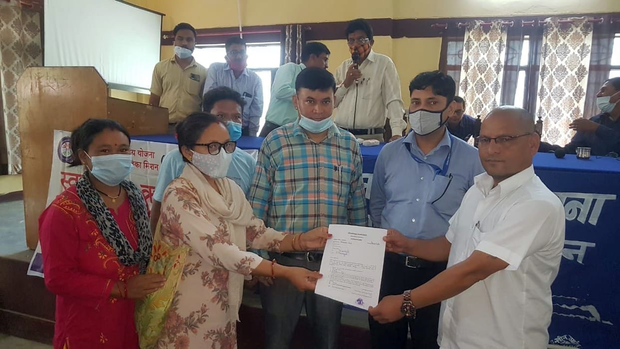 Disaster victims of Jumma Roda reached Tehsil and pleaded for help