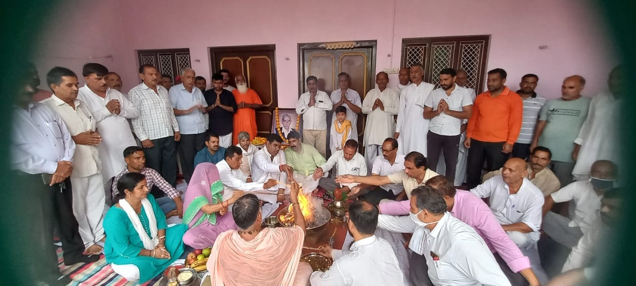 Eight years of Muzaffarnagar riots: Tributes paid to villagers killed in riots