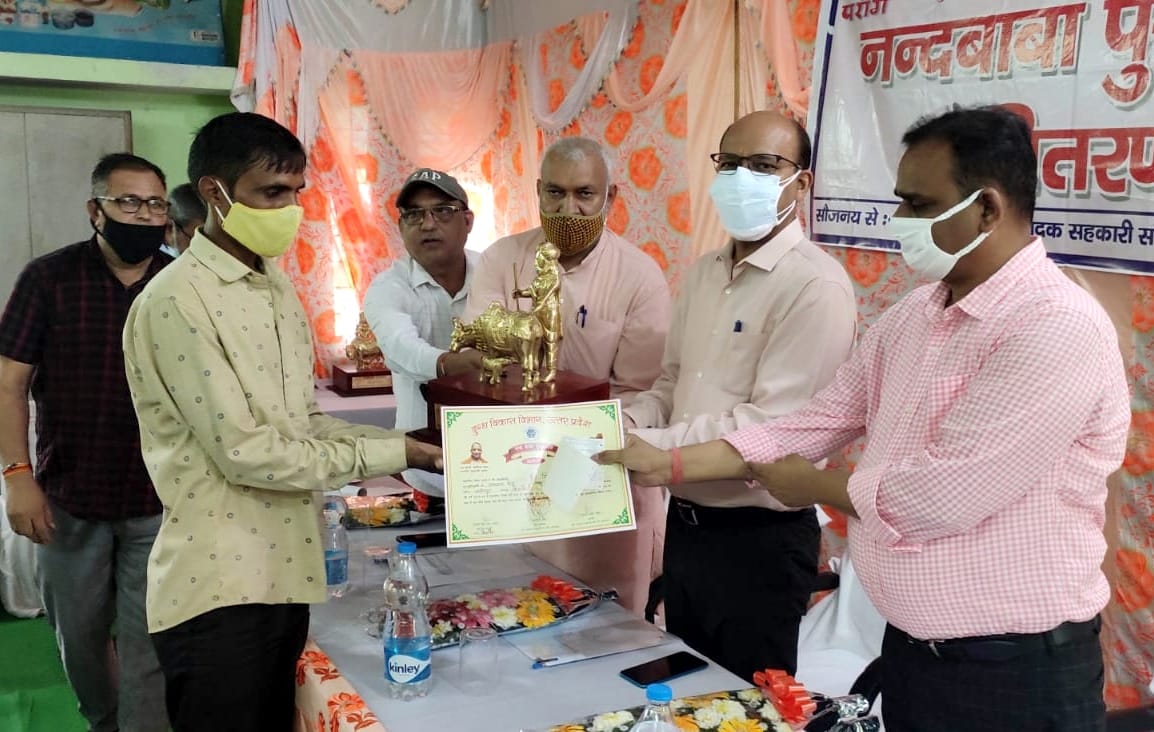 Farmer honored with Nand Baba Award