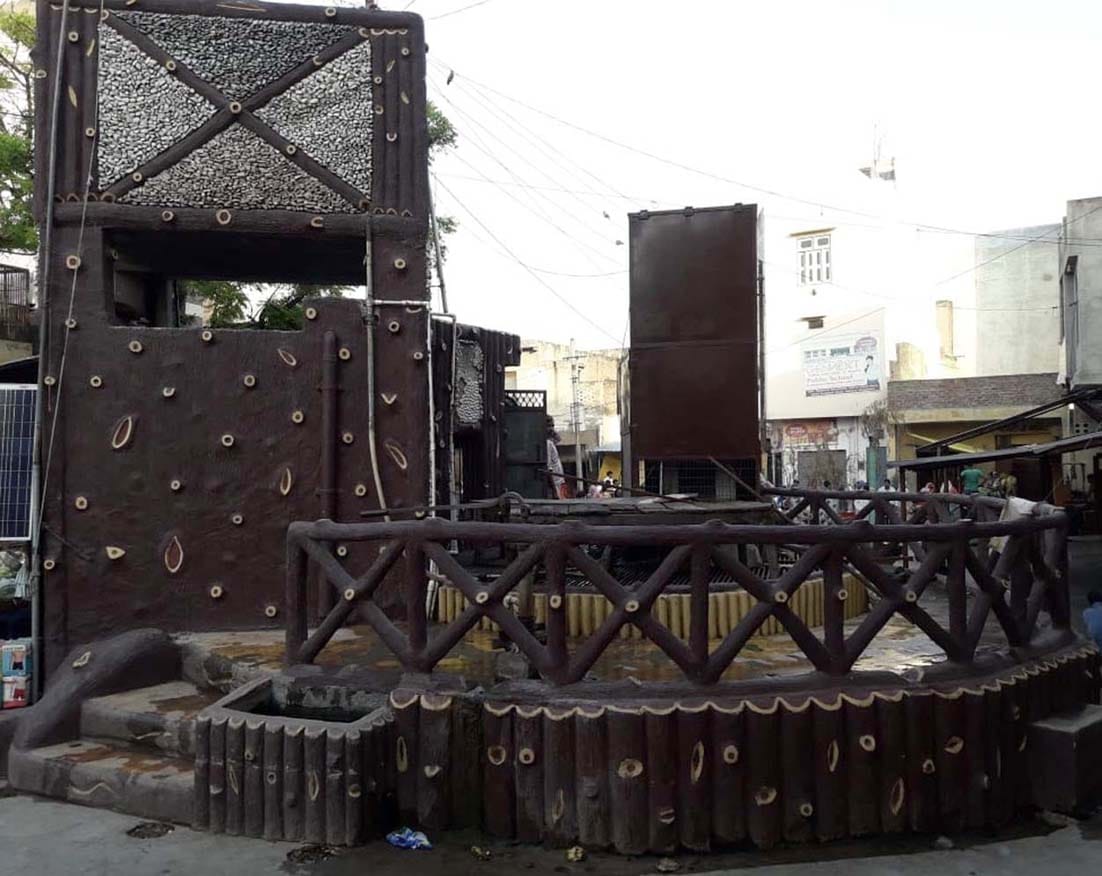 Gandhi's pier was the heritage of the revolution of the war-e-independence.