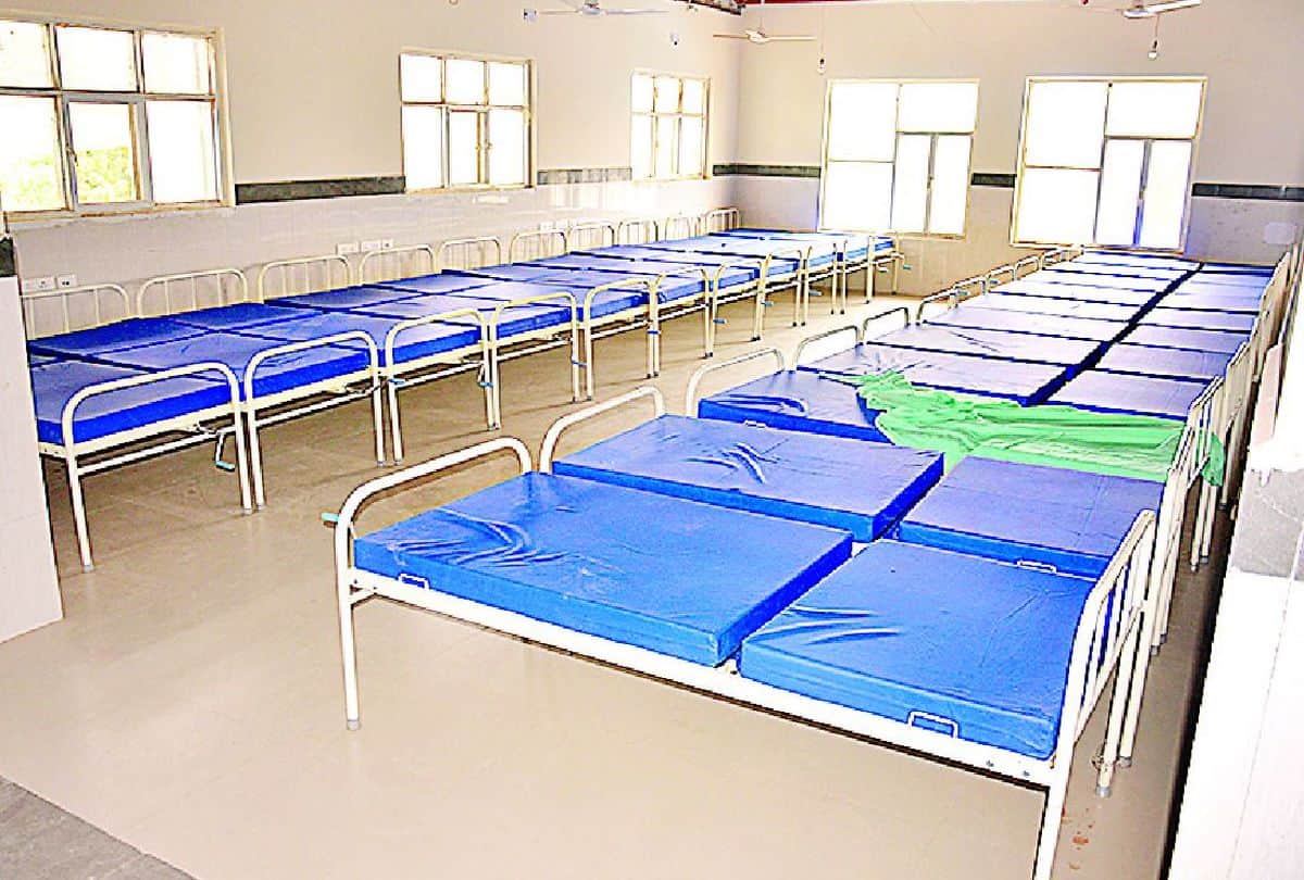 Firozabad Viral Fever Dengue News: Government Medical College beds full in Firozabad