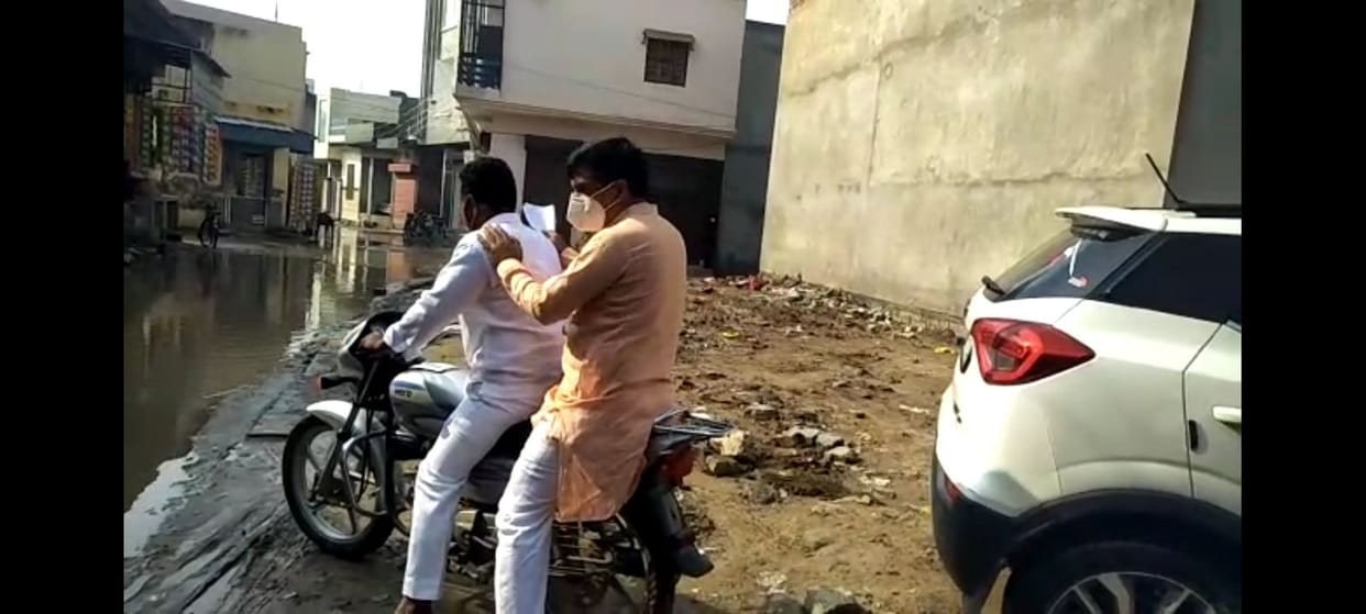 SDM inspection in Hsansi city on bike
