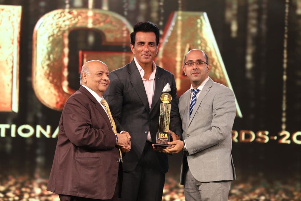 Sandeep Bogra received the Best Life Coach Award