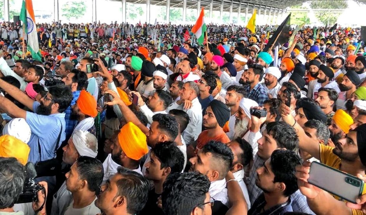 Kisan mahapanchayat a day before Bharat Bandh in Panipat of Haryana