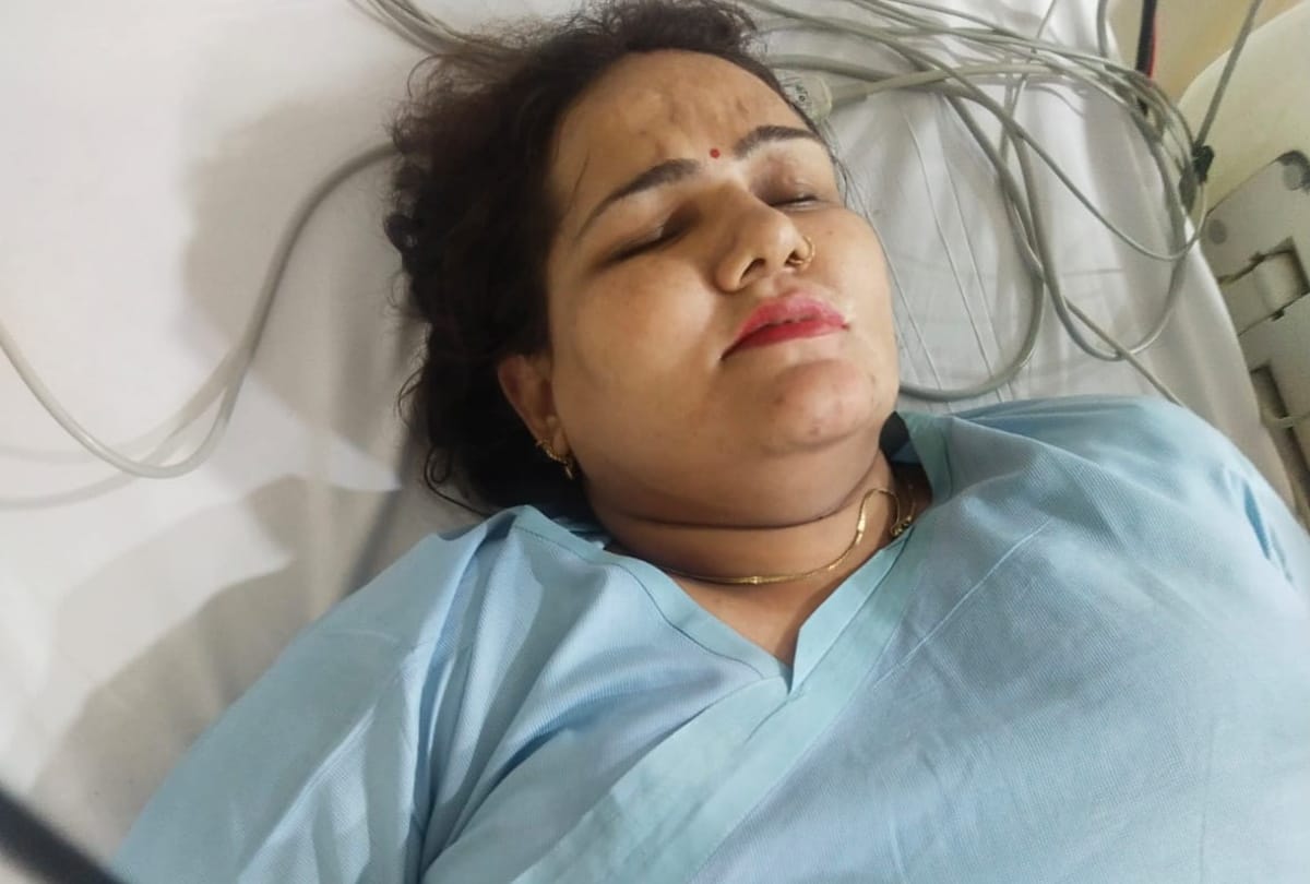 Ghaziabad woman sustain bullet injury accuses her husband and son of crime read full detail