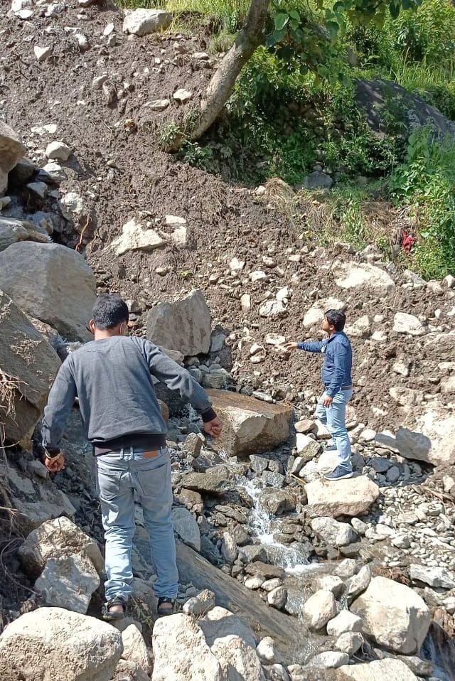 The troubles did not reduce in the disaster affected areas