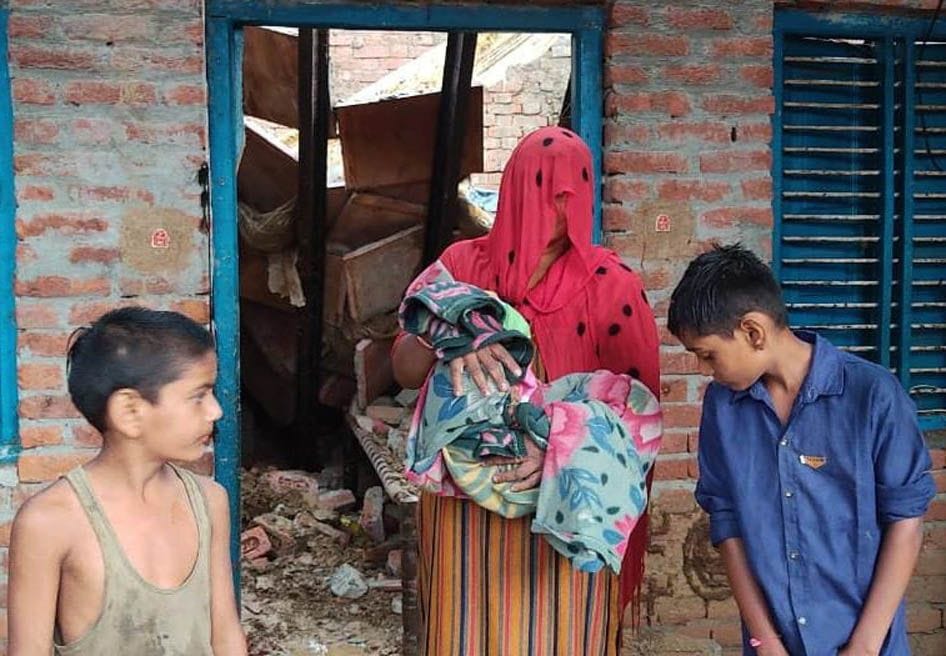 Mother and child injured as roof collapses in rain in Dudhli village
