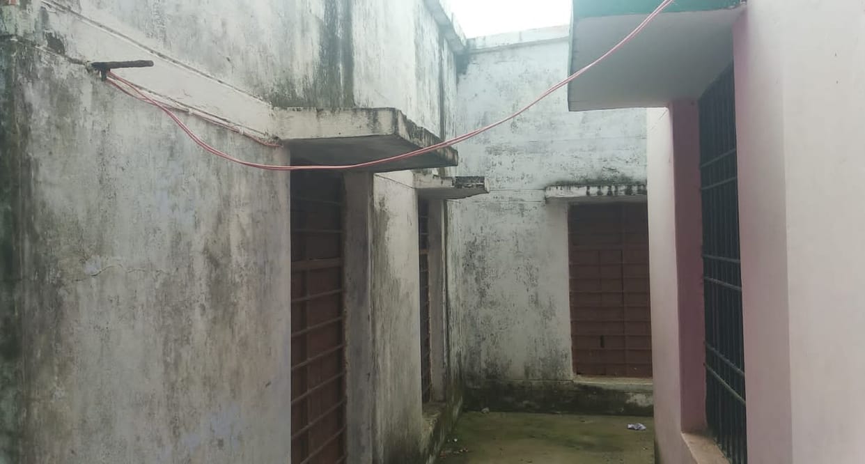 The current came from the fan's wiring, the child reached school