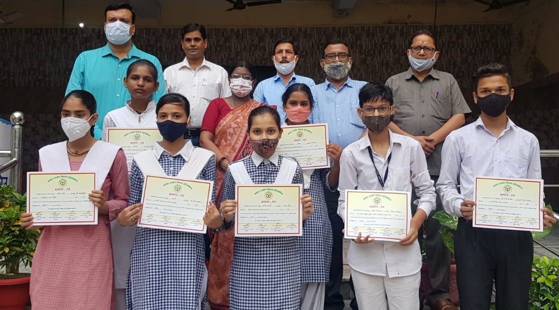 Aksi, Sumayya and Misbah toppers in essay competition