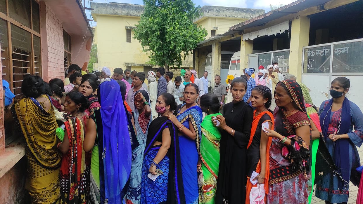 vaccination of 12586 people