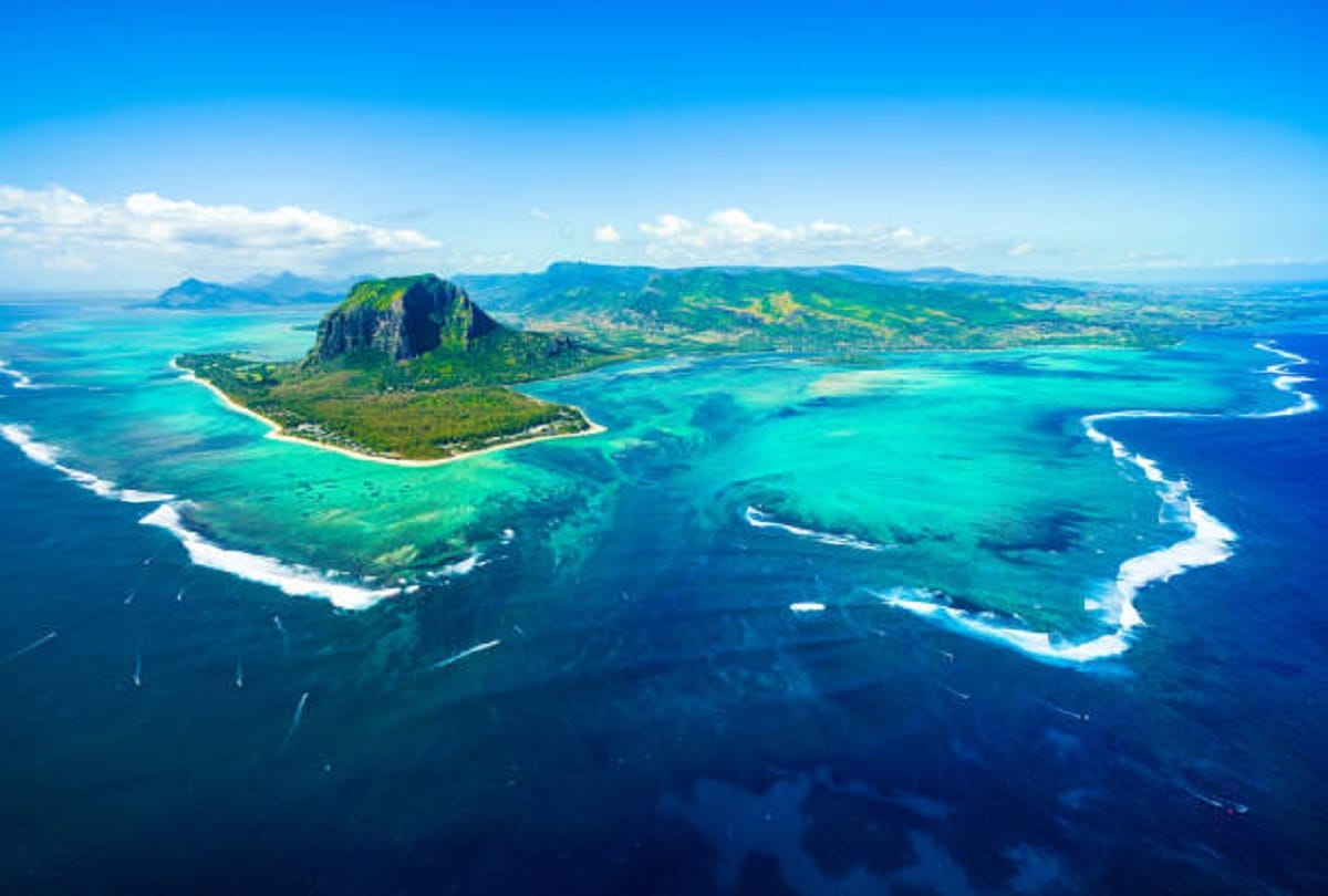 Best and beautiful tourist places to visit in Mauritius