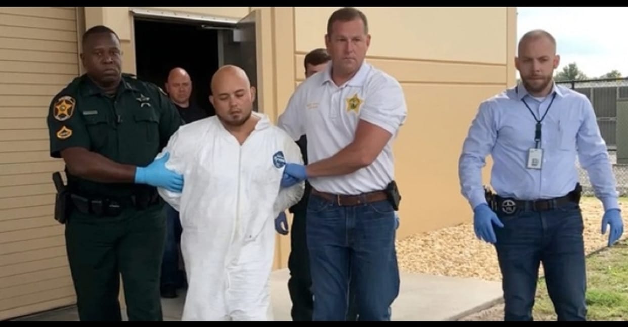 America: A gunman killed four people with a woman and her three month old baby in Florida