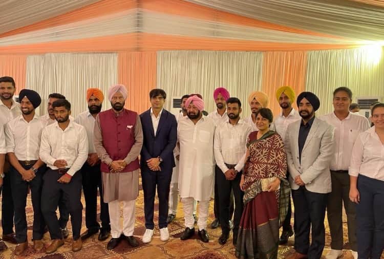 Punjab CM Captain Amarinder Singh hosts dinner for Tokyo Olympics winners and participants