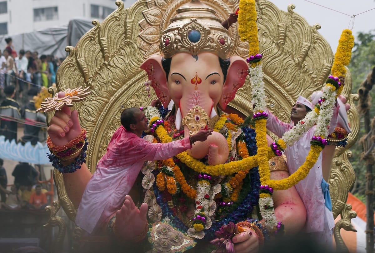 Ganpati Visarjan 2022 keep these things in mind while Ganpati Visarjan at home