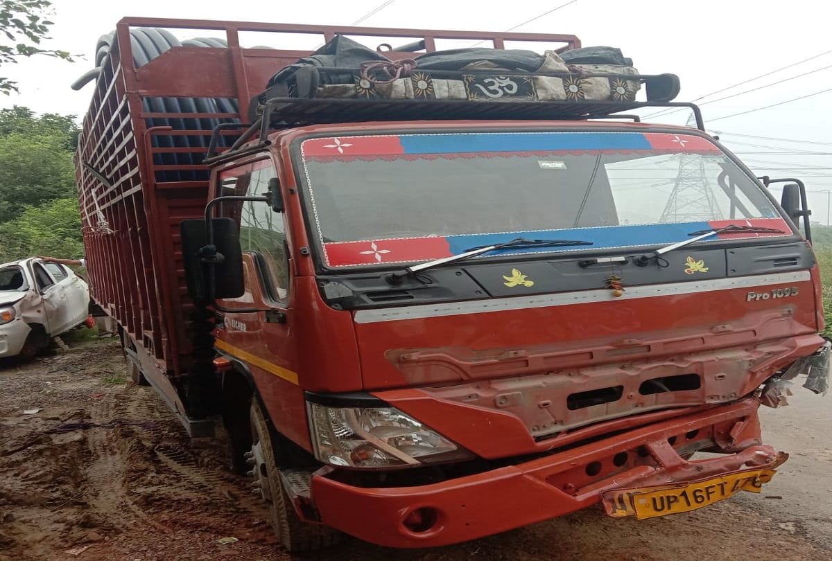 ghaziabad road accident news A small mistake of the driver ended two families