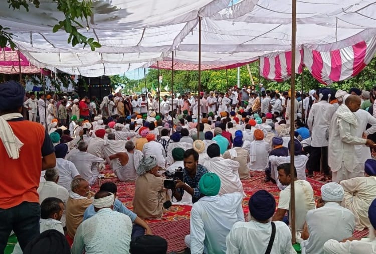 Kisan Andolan Haryana: Farmers Put Up Tents For Their Dharna In Karnal