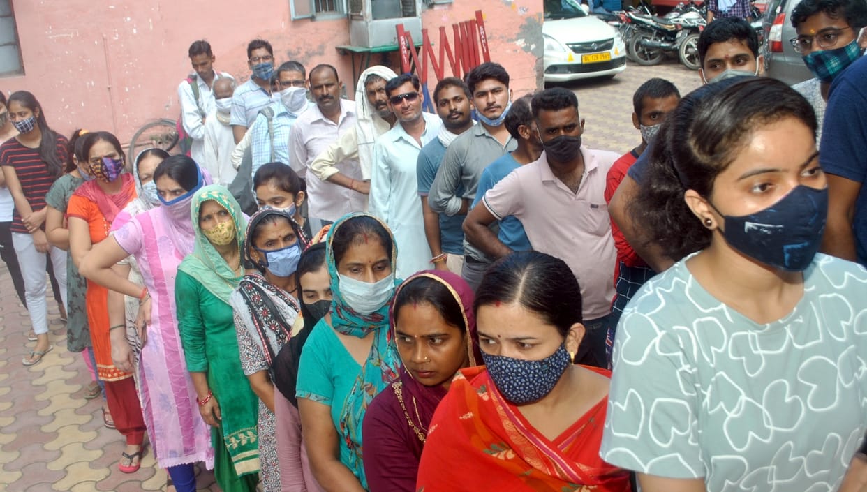 2811 people got anti-coronavirus vaccine in the district
