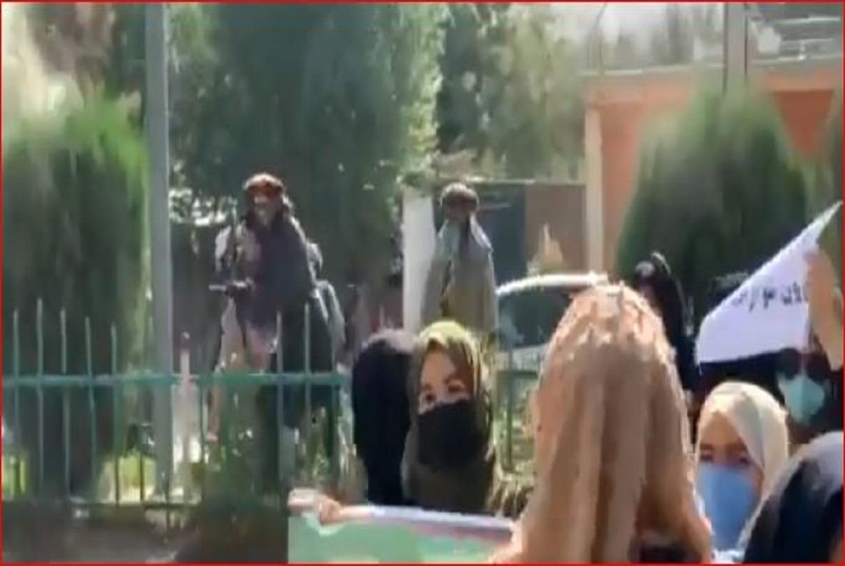 Protest against Taliban in Kandahar people against order to vacate house