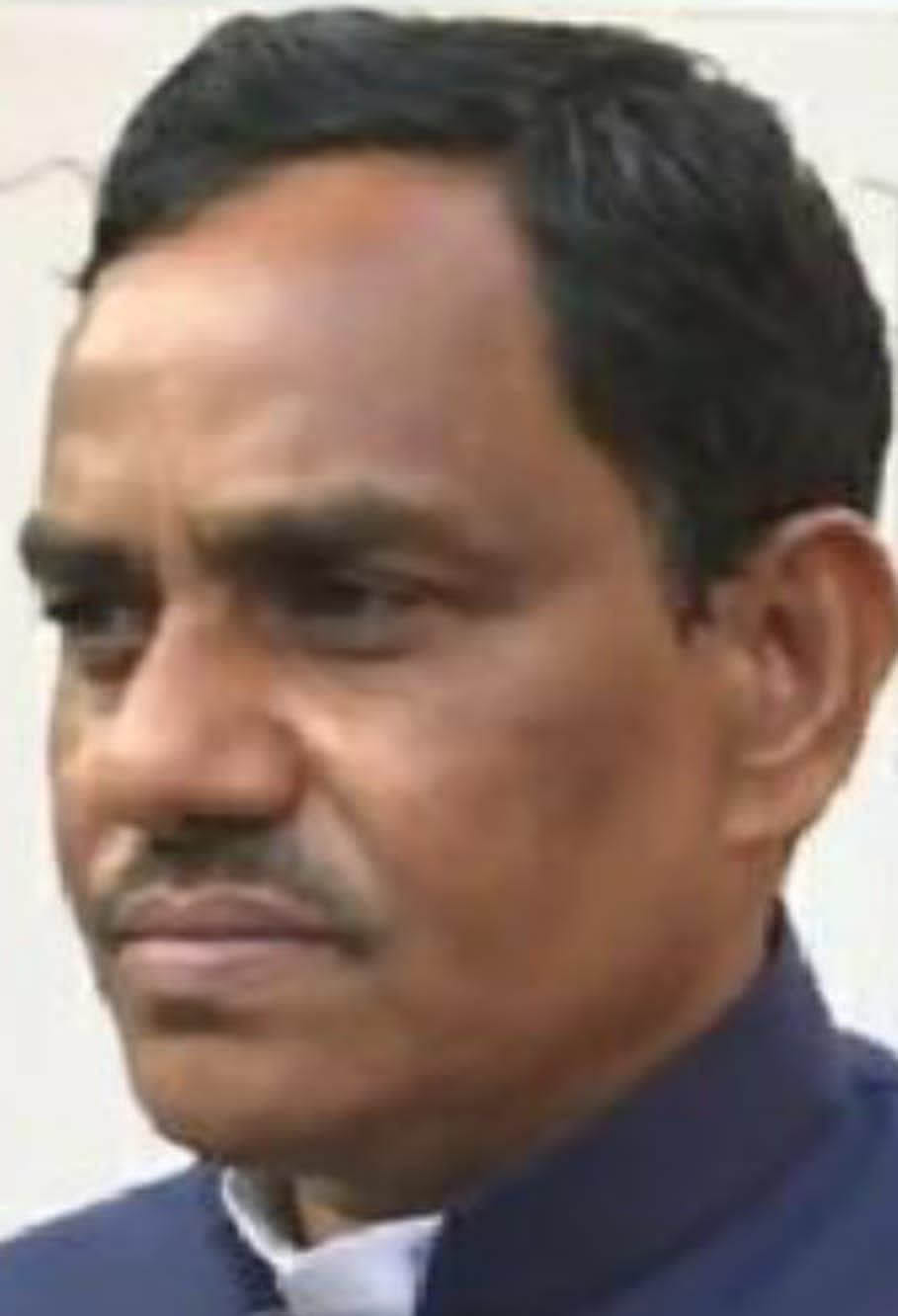PM-CM's campaign exasperated with the money of MPs