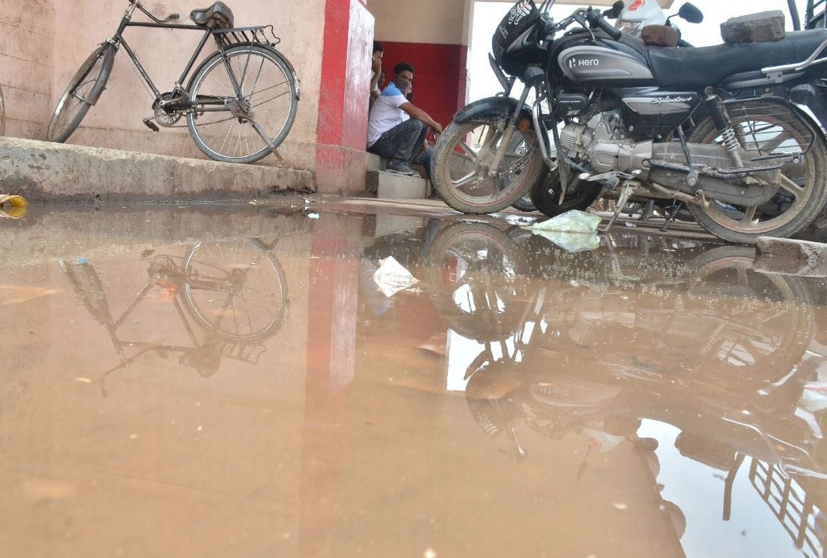 Water Logging In Agra Sn Medical College