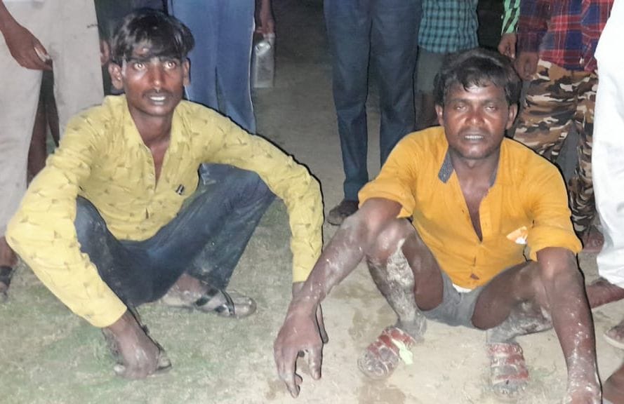 mound collapsed, five labourers trapped under debris, on dead