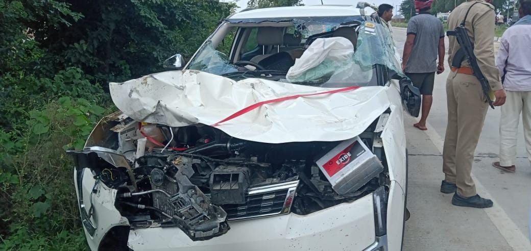 bike,police,injured,car,man