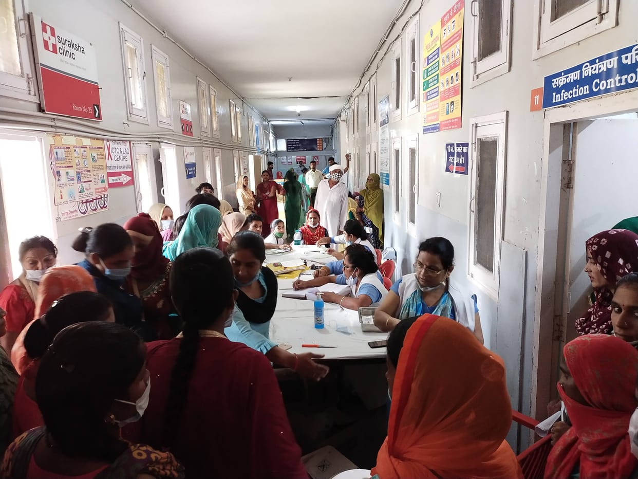 Prime Minister's Motherhood Scheme: Camp set up at only 10 feet wide for health check-up of pregnant women