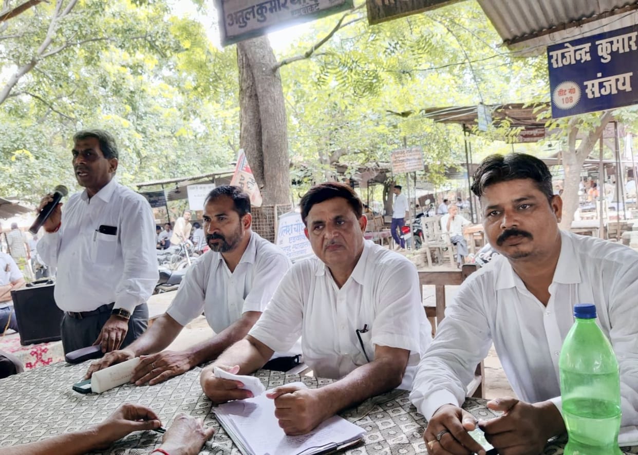 Lawyers go on strike
