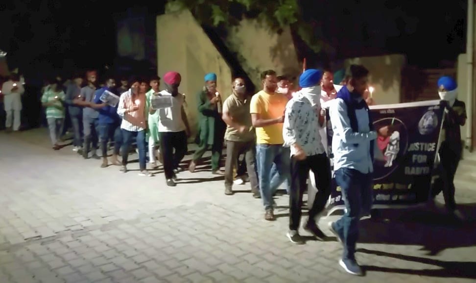 Bhim Army took to the road with a candle in Paonta Sahib