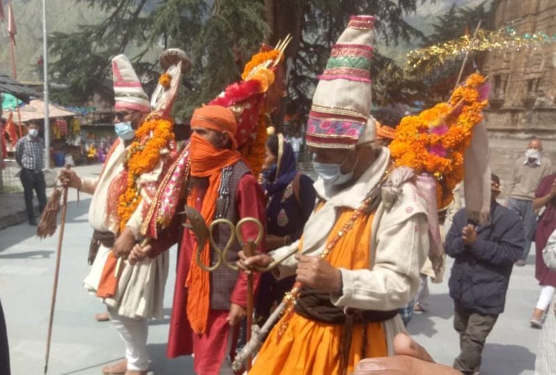 A batch of Shiv devotees reached Bharmour from Jammu