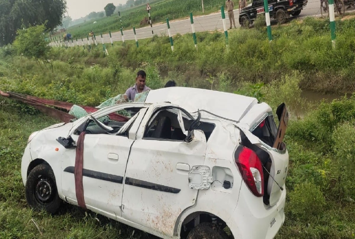 Agra Lucknow Expressway Accident News: car overturns on Lucknow Expressway in Agra
