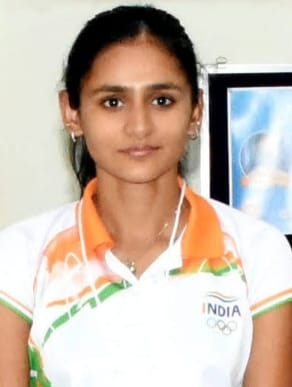 Athlete Priyanka got out of turn promotion, became office superintendent level-6 in personnel department of Izzatnagar division