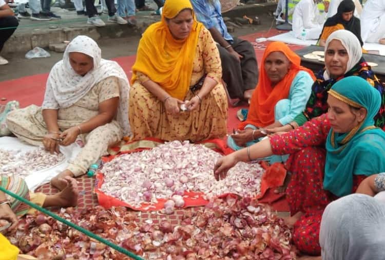 Farmers protest continued for the third day outside Mini Secretariat in Karnal