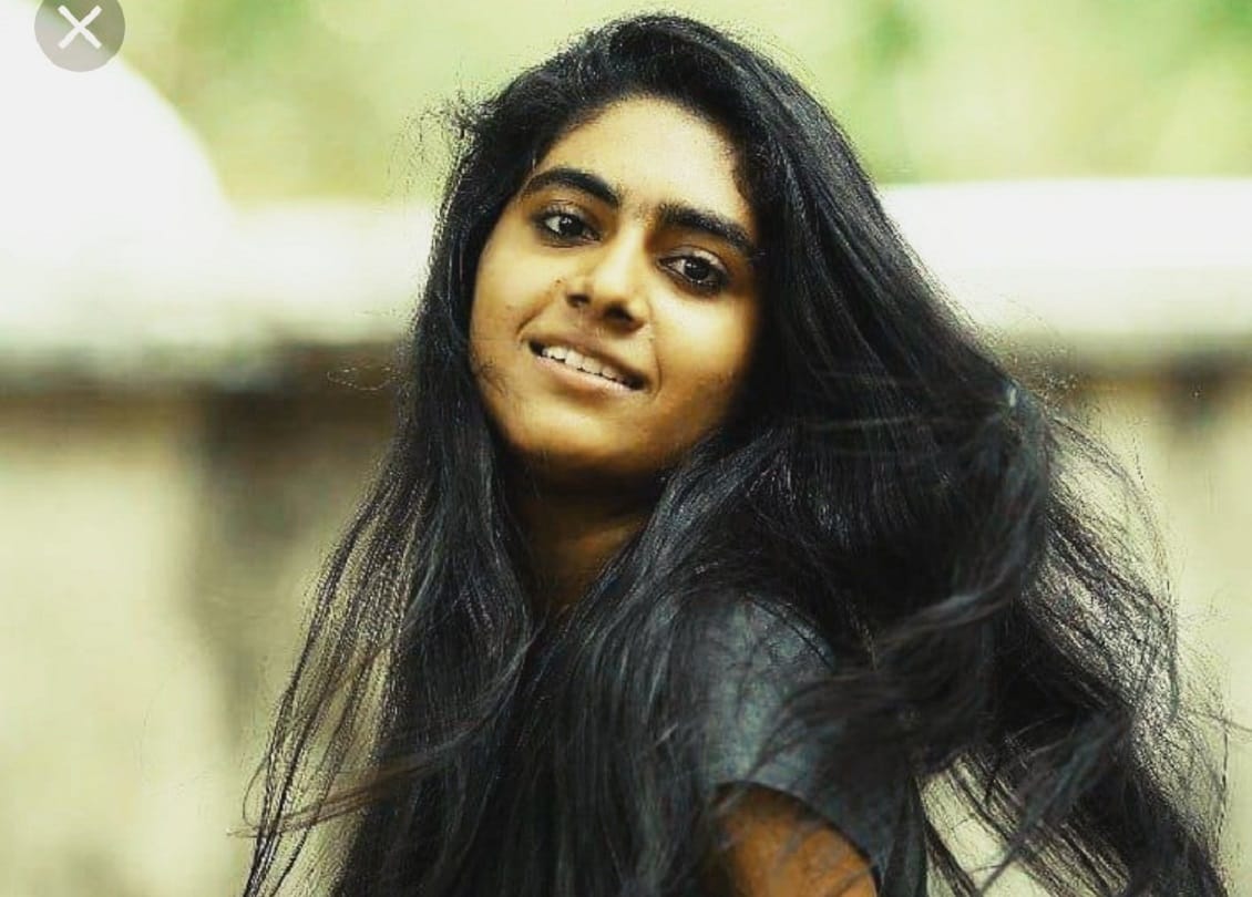 Kerala: Malayalam actress Nimisha getting threats for wearing slippers in religious program