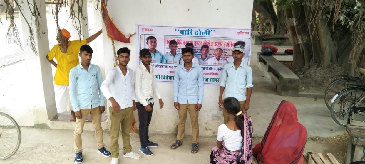 student giving massage of water conservation