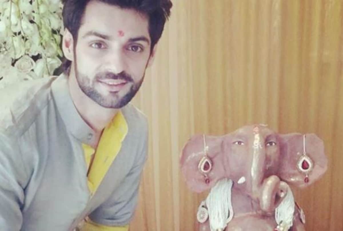 Ganesh chaturthi 2021 shweta tiwari to raqesh bapat these tv celebs welcome Ganpati every year
