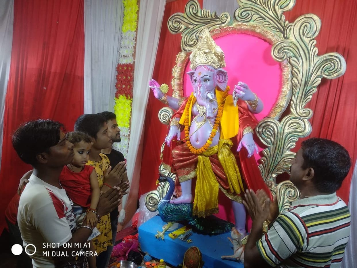 Ganesh idols installed, worship begins