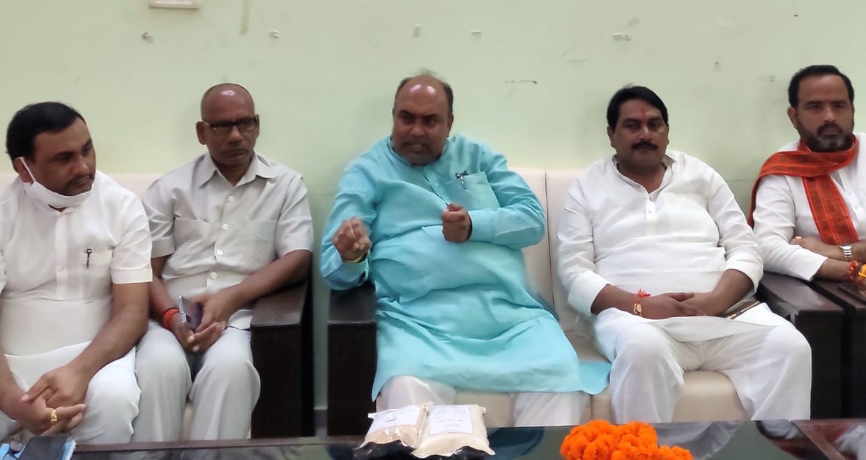 Agitators are not farmers but workers of special organizations