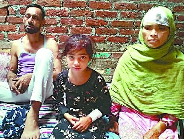 The miscreants who entered to steal, opened fire, three injured including Palledar