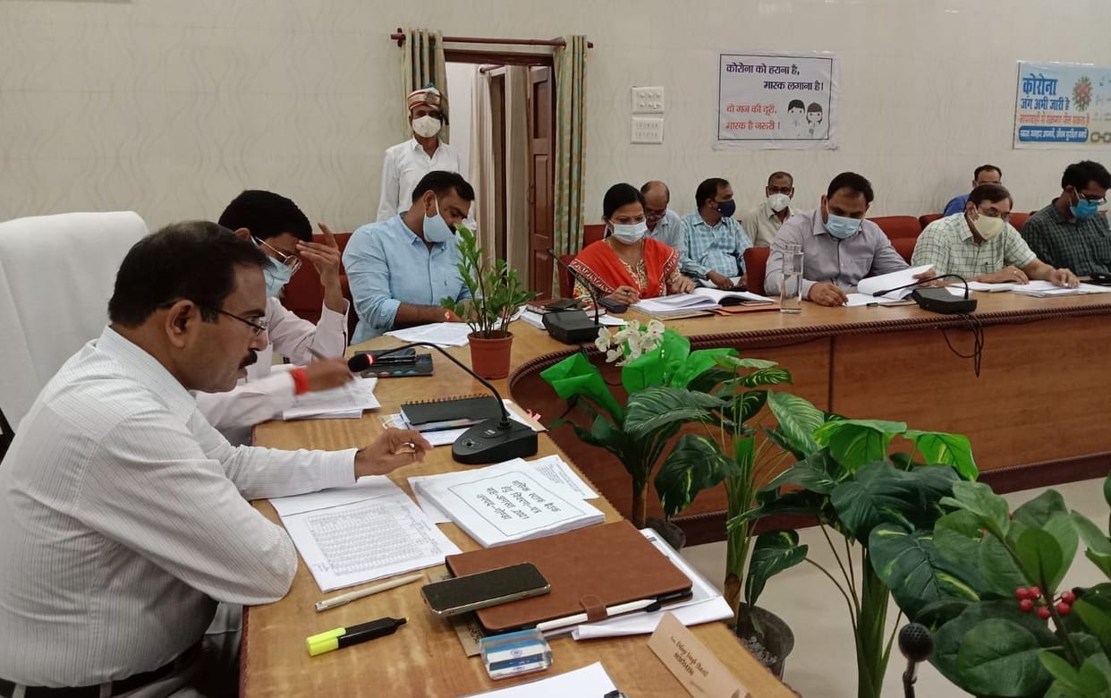 If revenue recovery target is not met, salary will be deducted, notice will be given