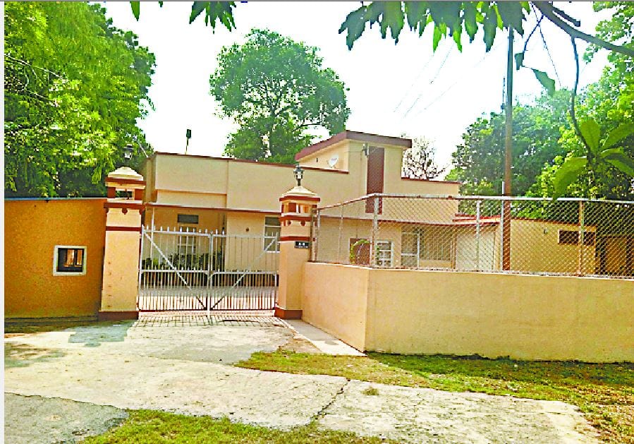 RS 43 lakhs spent on repairing residence of BHU IMS director under kayakalp budget  disclosed by RTI