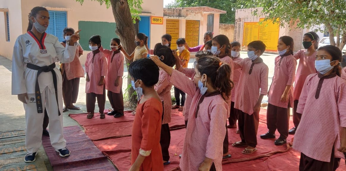 'Our class' will make illiterate women literate