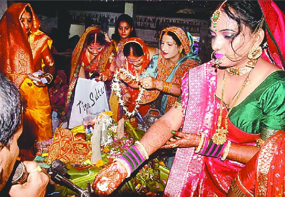 Hartalika Teej 2022 Date Shubh Muhurat Puja Vidhi Vrat Niyam And Importance In Hind