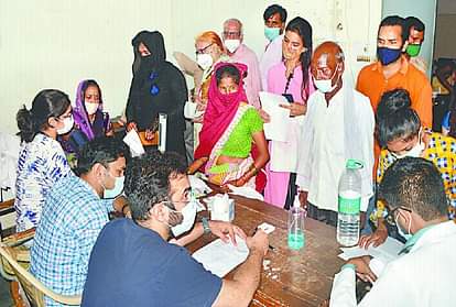 Agra Viral Fever Latest News in Hindi: numbers of patients increasing in hospitals